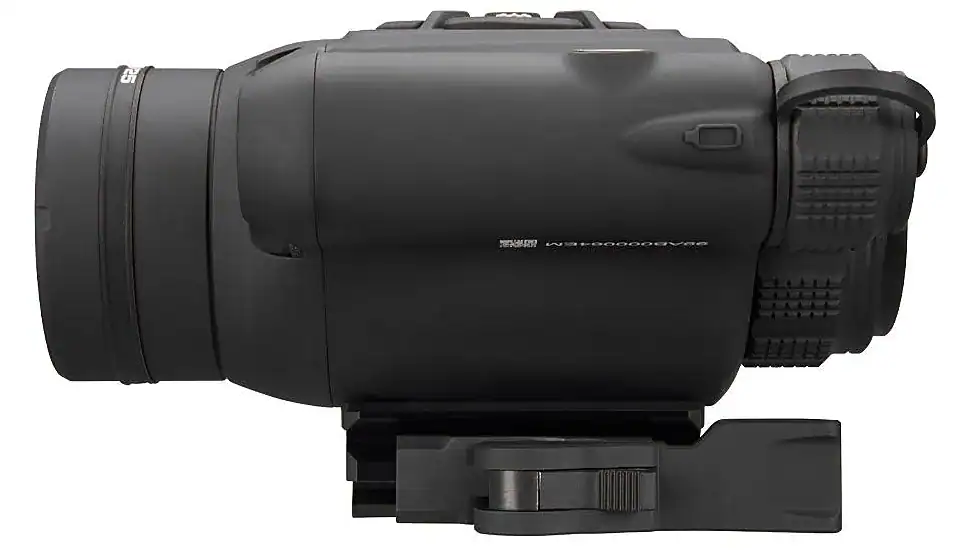 High-quality night vision monocular for outdoor adventure and wildlife observation. Durable, waterproof, and ideal for camping, hiking, or hunting excursions. Compact design with powerful zoom capabilities.