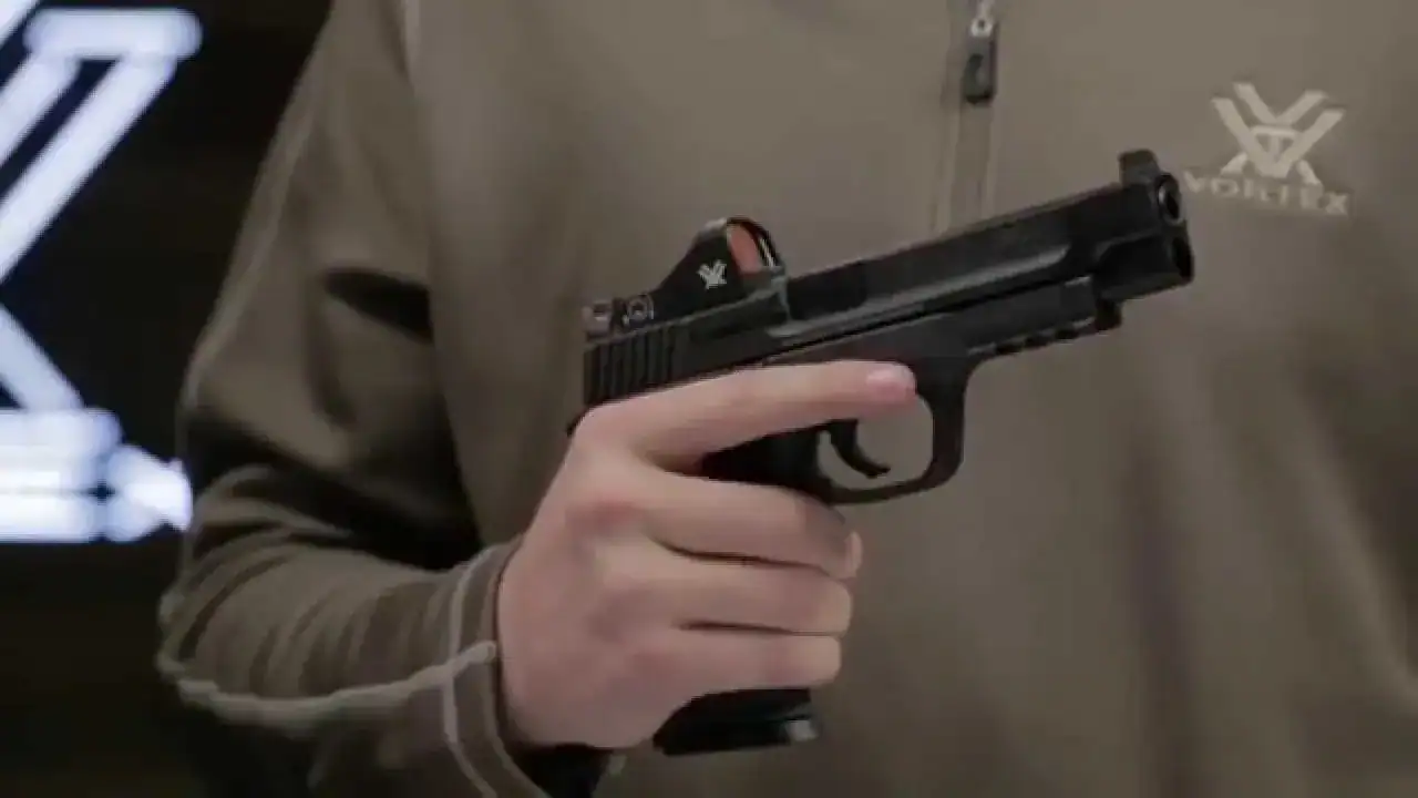 Vortex Viper Red Dot 6 MOA - Image 7